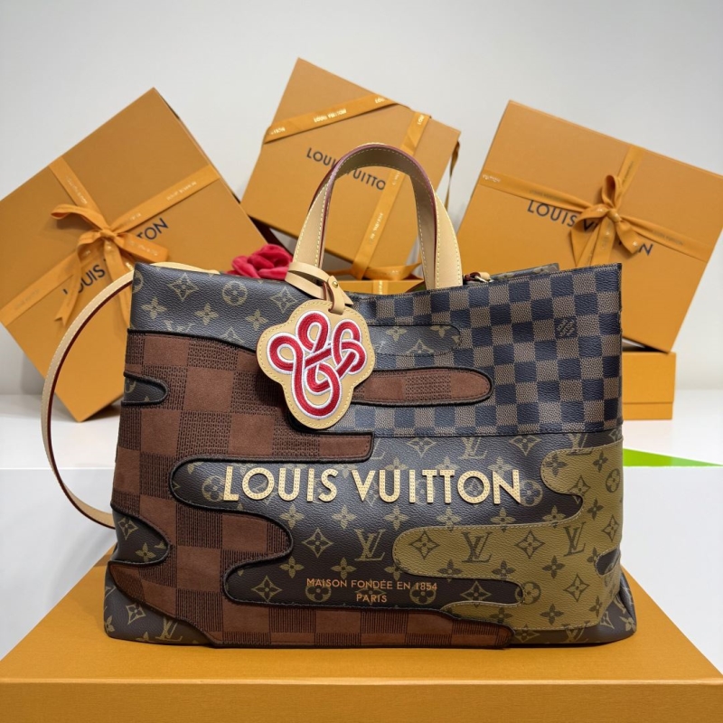 LV Shopping Bags